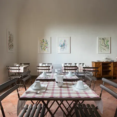 فيلة Palazzo Tortoli *