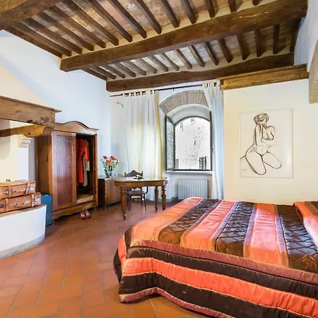 Palazzo Tortoli *